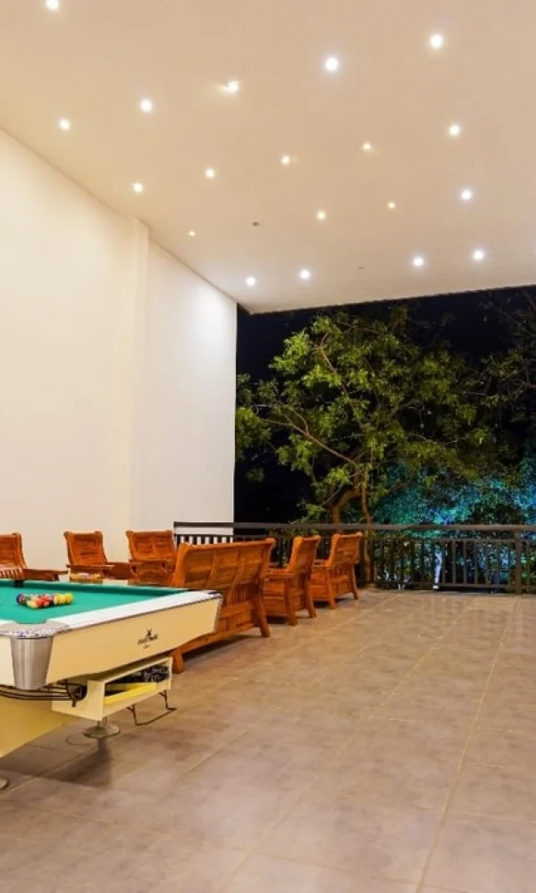 pool__and__bar__04-p-1080